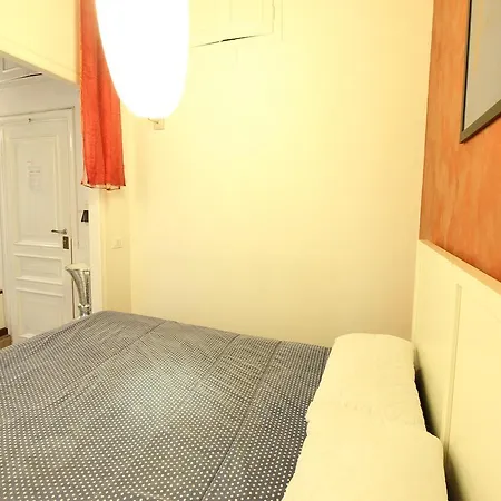Suites & - Spagna Rome